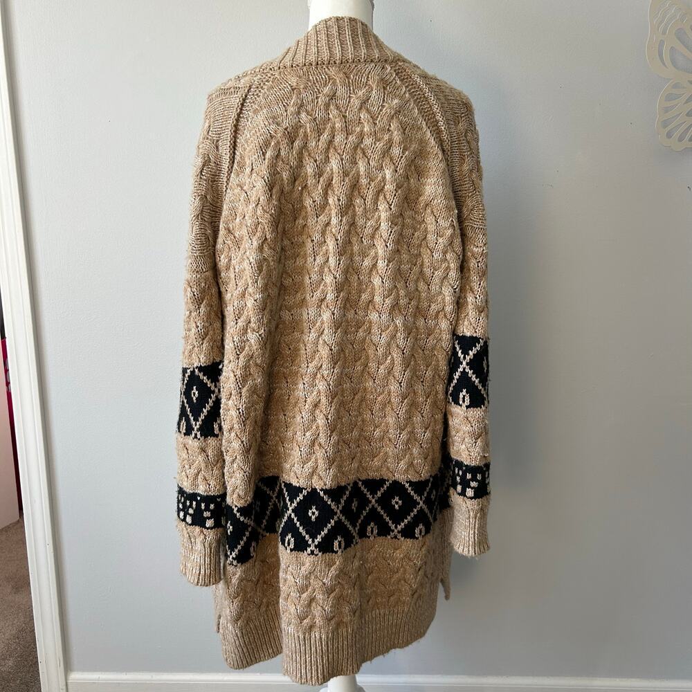 Pilcro by Anthropologie Oversized Knit Cardigan Aztec Crochet Wool Size S/M - Picture 5 of 10